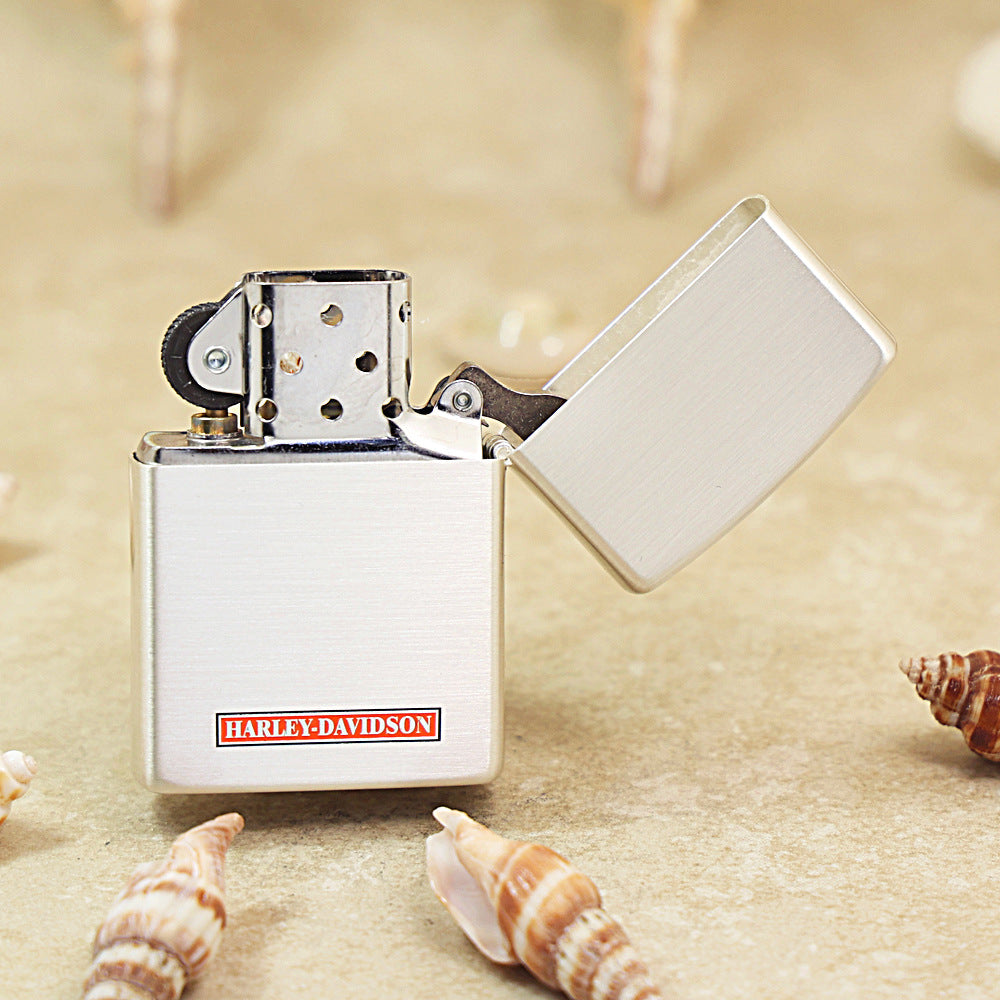 Zippo Striking Red Pattern 'Harley-Davidson' DS307