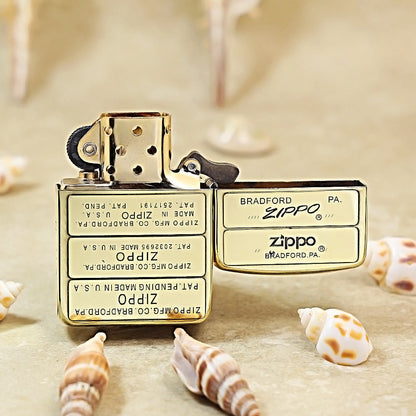 Zippo 1941 Repli "Five Generations Logo" Fine-Engraved DS384