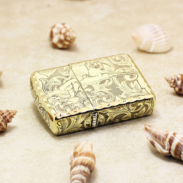 Zippo Armor Antique Brass 'Baroque Lady' - CC21