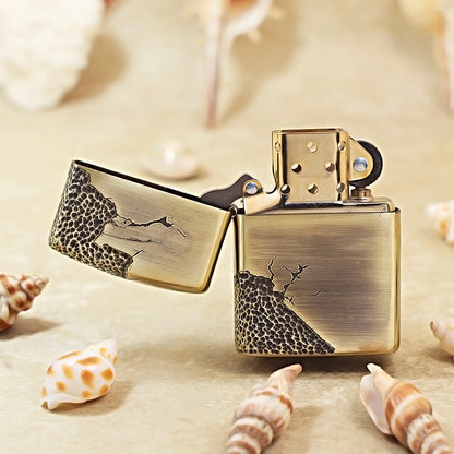 Zippo Armor Antique Brass 'Battle Scarred' - CC12