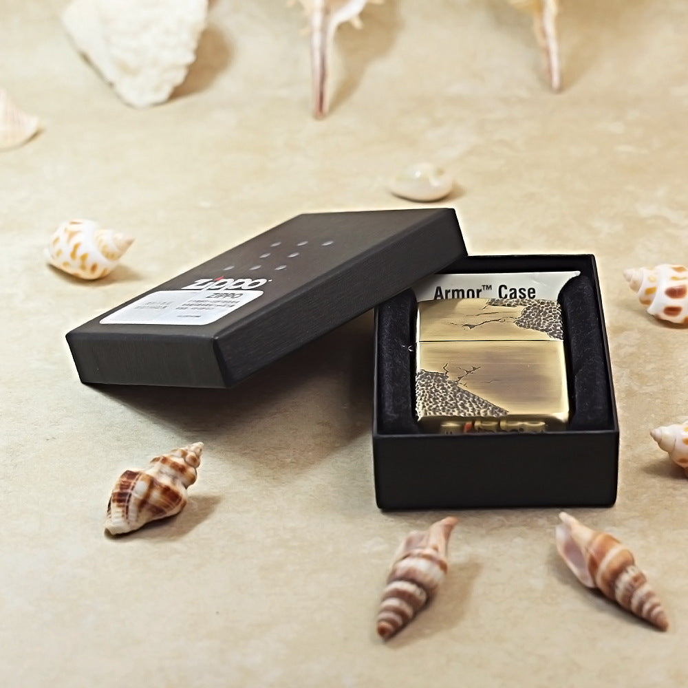 Zippo Armor Antique Brass 'Battle Scarred' - CC12