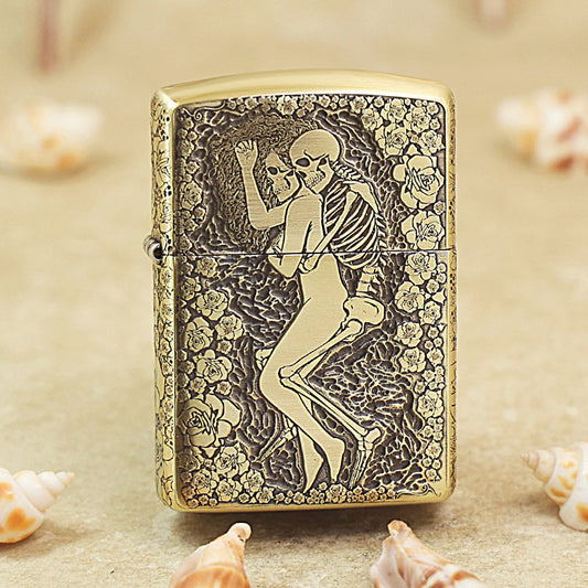 Zippo Armor Antique Brass 'Eternal Embrace' - CC23