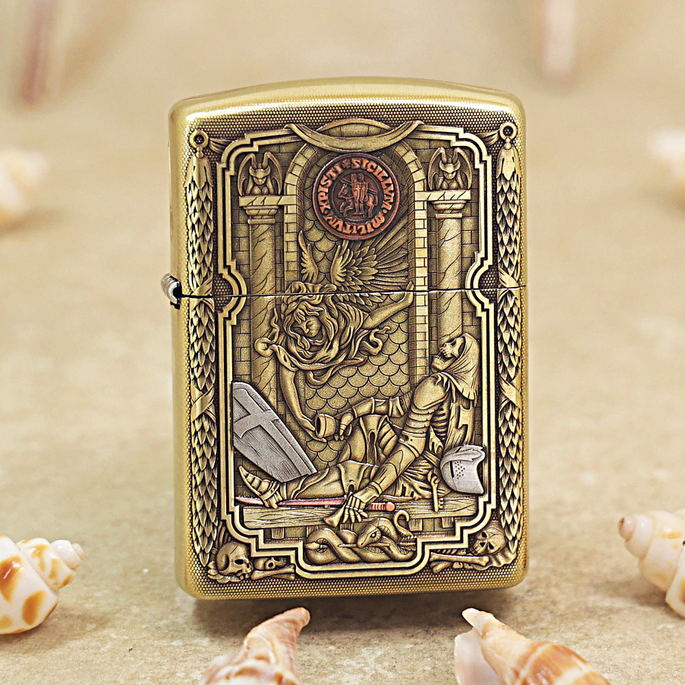 Zippo Armor Antique Brass 'Fallen Templar Knight' - CC18