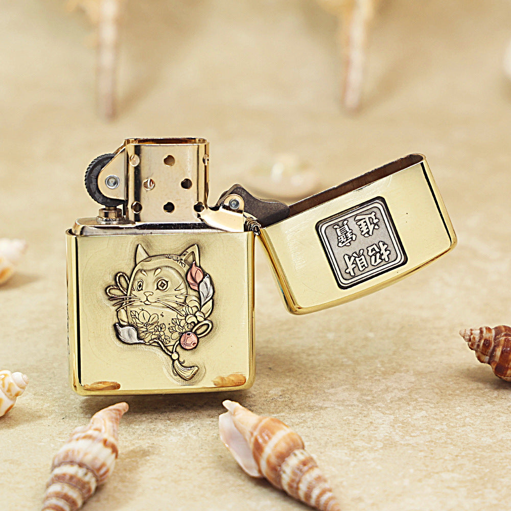 Zippo Armor Antique Brass 'Maneki-Neko Fortune Cat' - CC25