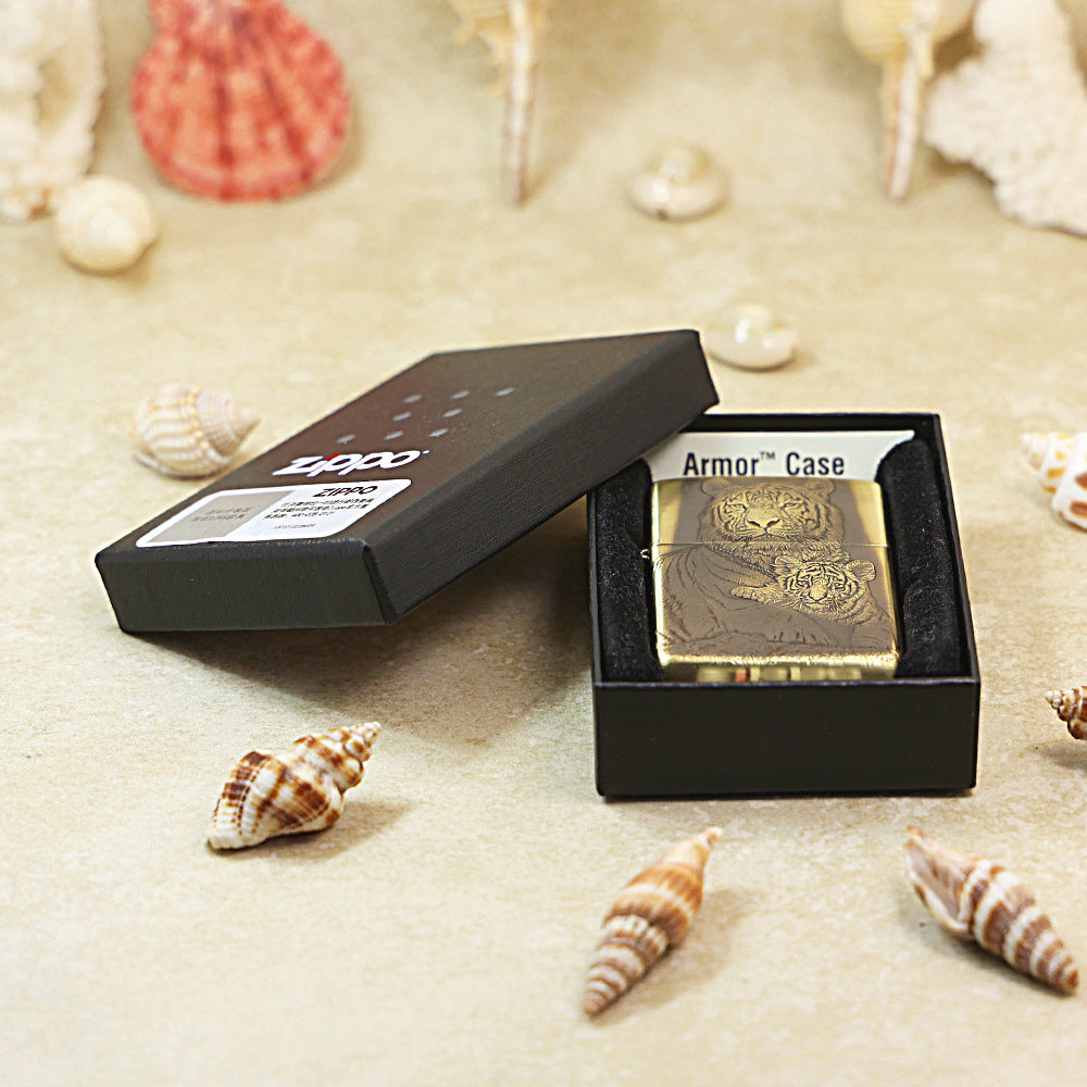 Zippo Armor Antique Brass Mother and Cub Tigers - CC102