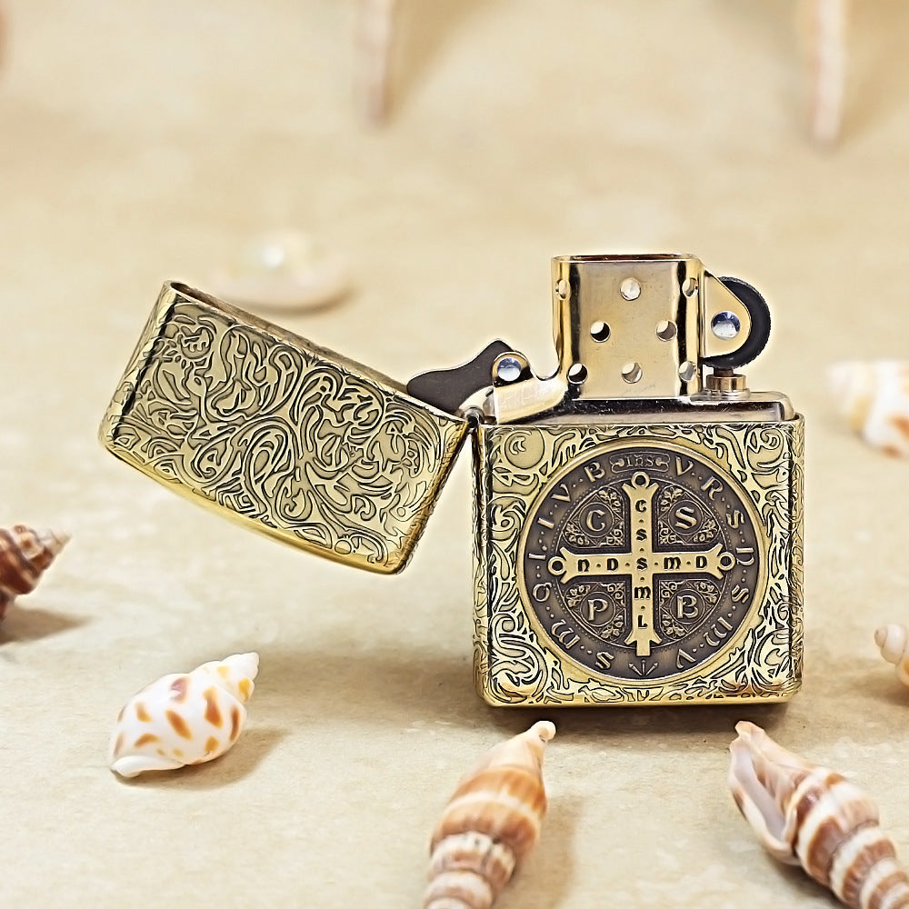 Zippo Armor Antique Brass 'Saint Benedict Medal' - CC03