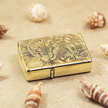 Zippo Armor High Polish Brass 'Gazing Cat' - CC06