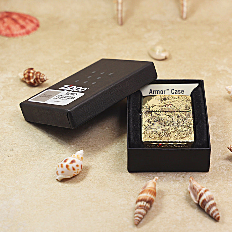 Zippo Armor High Polish Brass 'Gazing Cat' - CC06