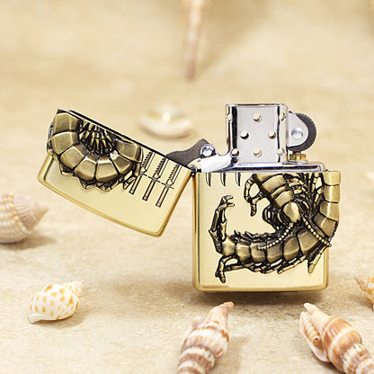 Zippo Centipede Emblem Antique Brass - JP50
