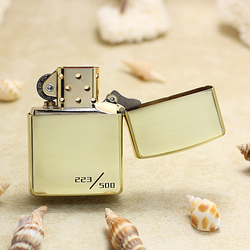 Zippo High Polish Brass Alien Organism Emblem - CC148