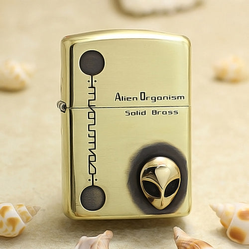 Zippo High Polish Brass Alien Organism Emblem - CC148
