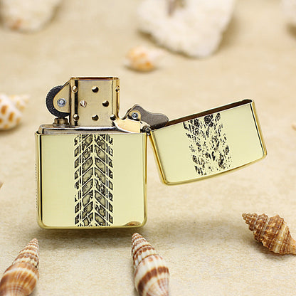 Zippo High Polish Brass 'Off-Road Jeep Adventure' - CC37