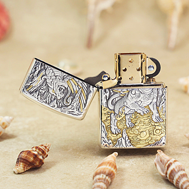 Zippo 'Pixiu Attracting Wealth' Deep Carve Two-Tone - DS120