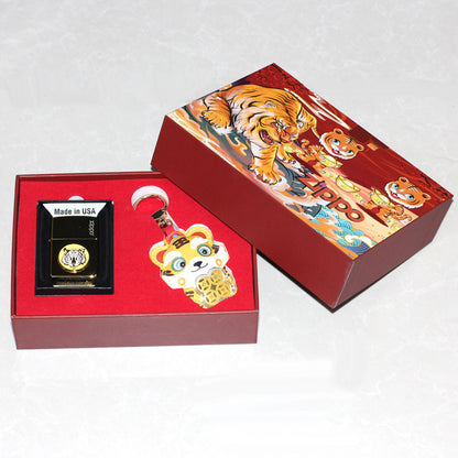 Zippo Polished Brass Tiger Emblem - DS151