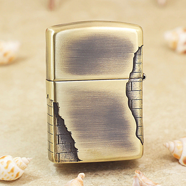 Zippo Armor Antique Brass with 'Breaking Wall' Engraving - JP41