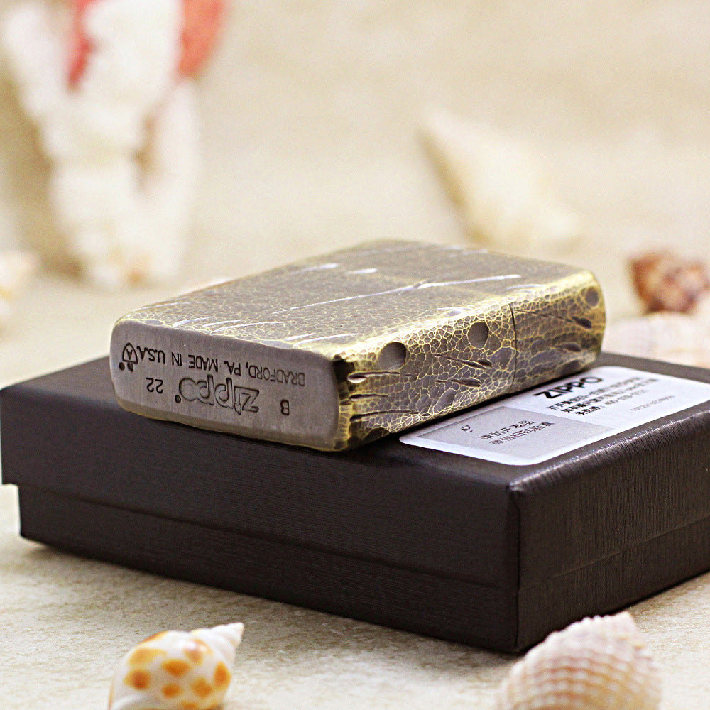 Zippo Armor Solid Brass 'Knife Scars' - CC01